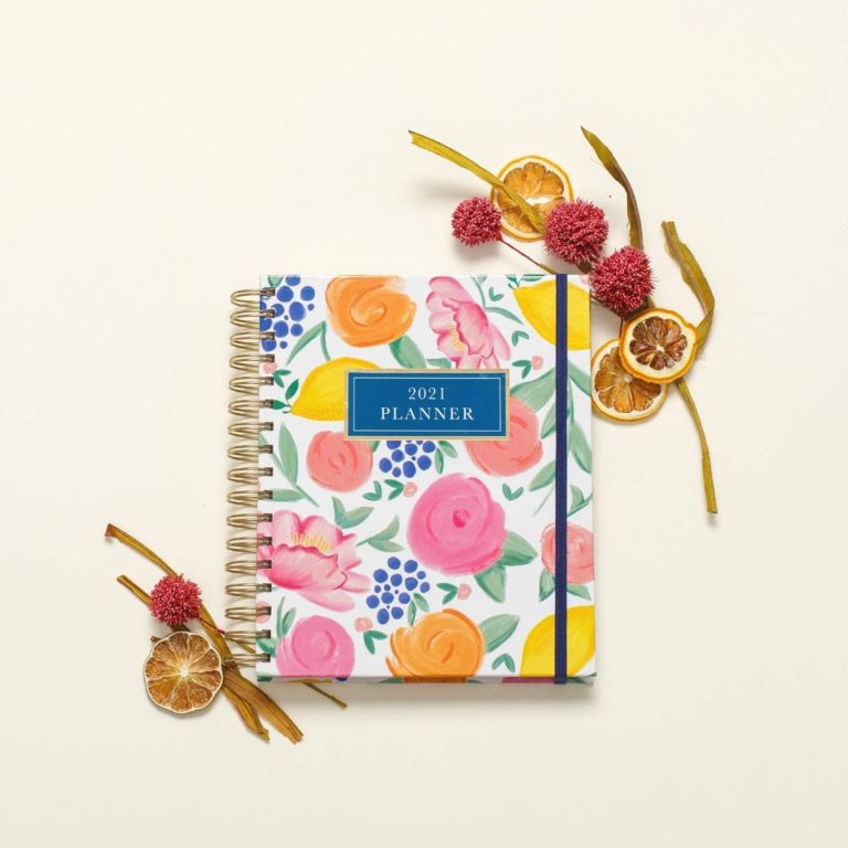 Chic and Purposeful Day Planners for the New Year